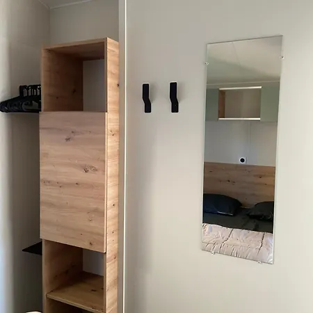 Mobil-home Baia مكان تخييم Saint-Raphaël